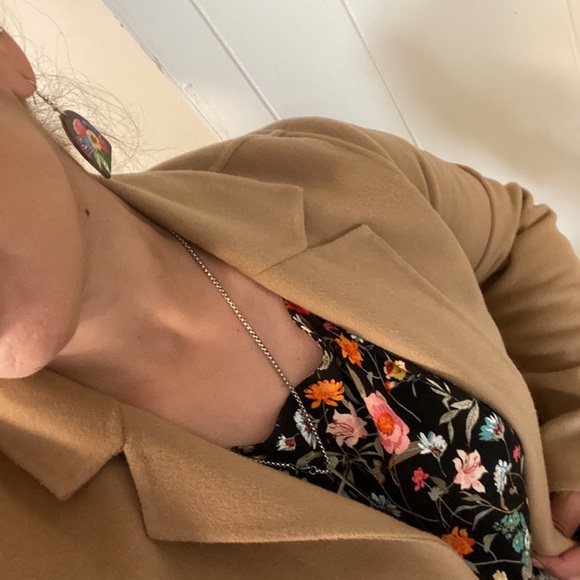 ๐ฅ๐๐ HOST PIC ๐๐๐ฅJoie Wool Trench Coat SZ Med Tan color 1 button closure - Picture 13 of 17